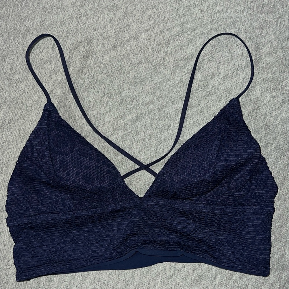 H&M Swimsuit top